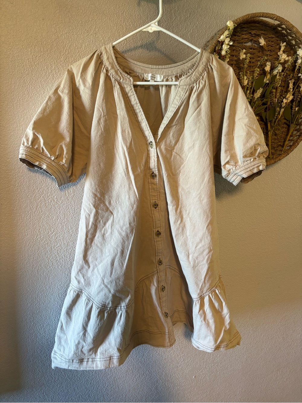 entro Light Beige V-Neck Tunic Top